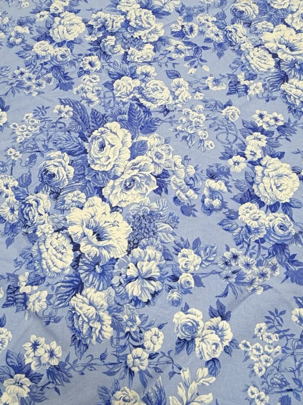 Charter Club Round Cotton Blue Roses Tablecloth 5 Napkins Cottage Summer Garden